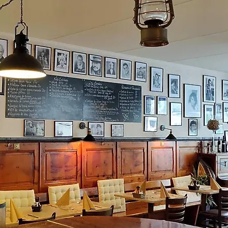 Restaurant Le Pernollet Bed & Breakfast *