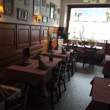Restaurant Le Pernollet Frühstückspension