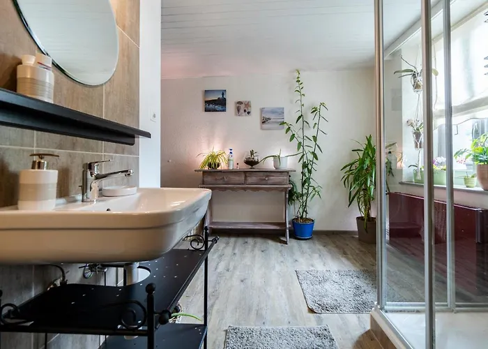 Restaurant Le Pernollet Bed & Breakfast Evionnaz