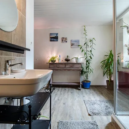 Restaurant Le Pernollet לינה וארוחת בוקר Evionnaz